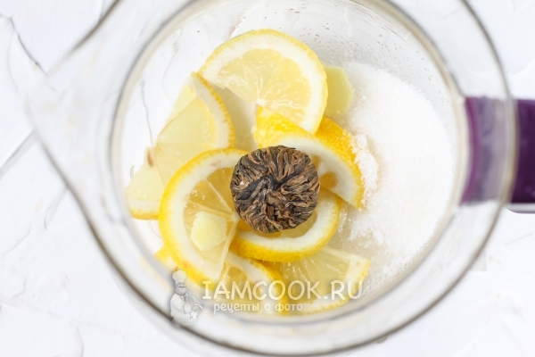 Положить заварку