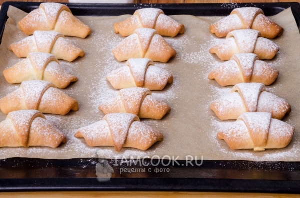 Рецепт рогаликов с сухофруктами и орехами