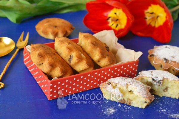 Фото творожных кексов с изюмом