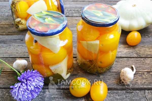 Фото помидоров, маринованных с патиссонами, на зиму