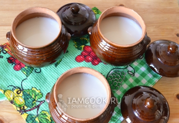 Влить молоко