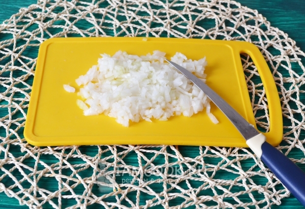 Порезать лук