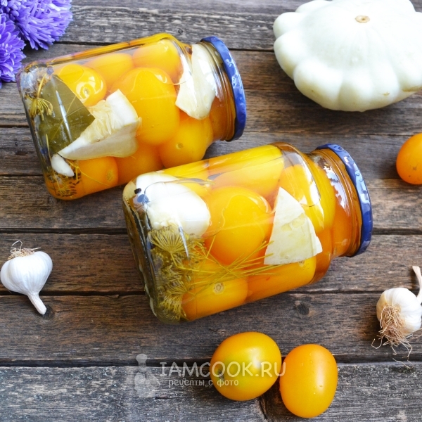 Рецепт помидоров, маринованных с патиссонами, на зиму