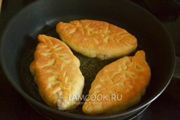 Пожарить пирожки