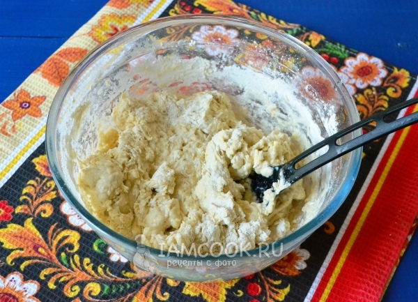 Замесить тесто