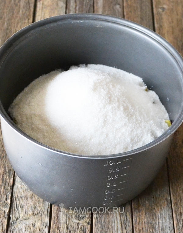 Всыпать сахар