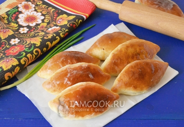 Рецепт печёных пирожков с мясом в духовке