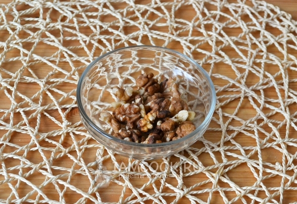 Подготовить орехи