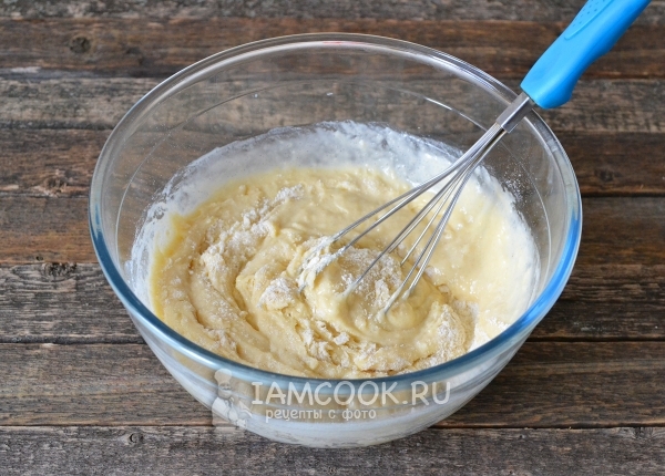 Размешать тесто