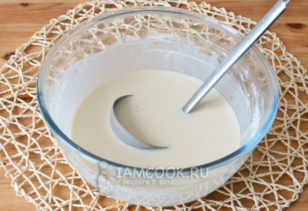 Размешать тесто