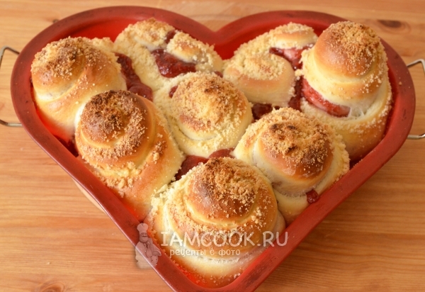 Рецепт булочек с вареньем из дрожжевого теста