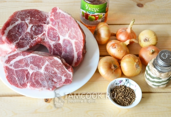 Ингредиенты для шашлыка из свинины с уксусом