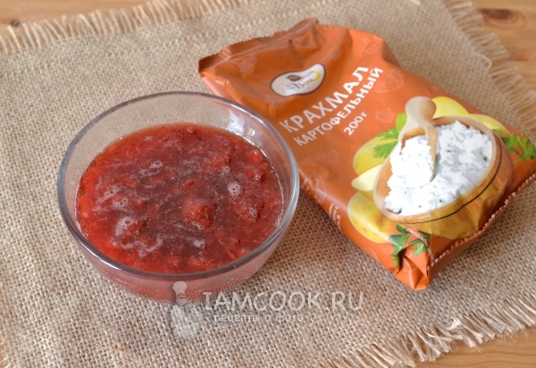 Подготовить варенье и крахмал