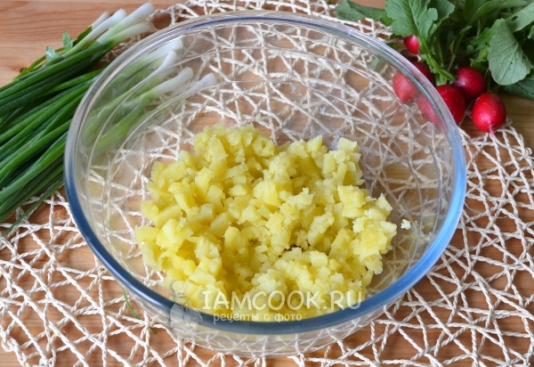 Нарезали картошку