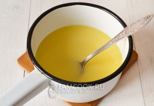 Размешать масляную смесь