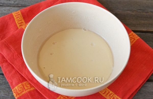 Размешать опару