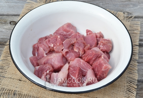 Порезать мясо