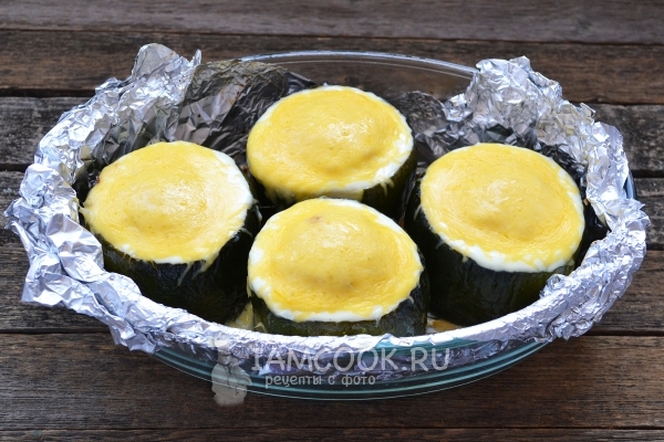 Фото кабачков, фаршированных курицей
