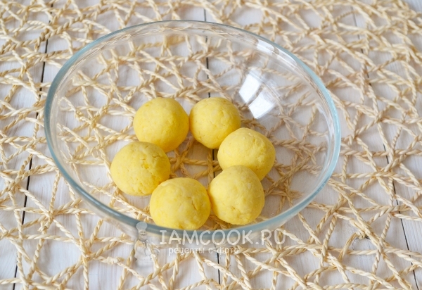 Скатать шарики