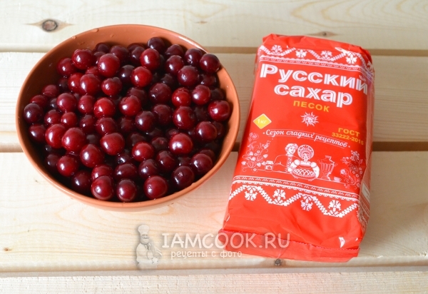 Ингредиенты для концентрированного компота из вишни на зиму