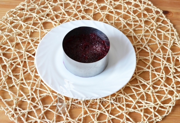 Выложить слой свеклы