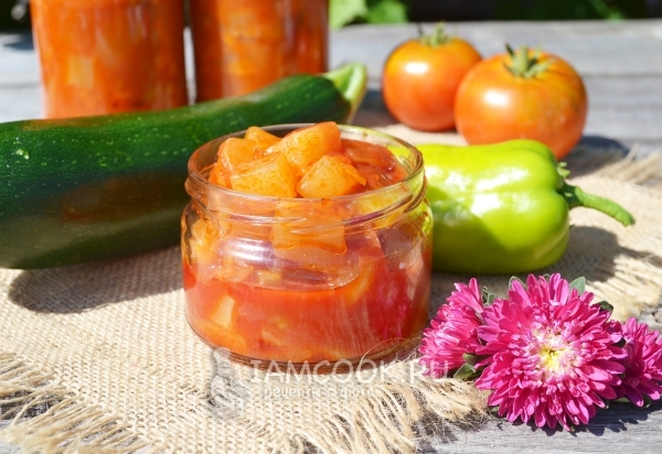 Готовое лечо из кабачков с томатной пастой на зиму