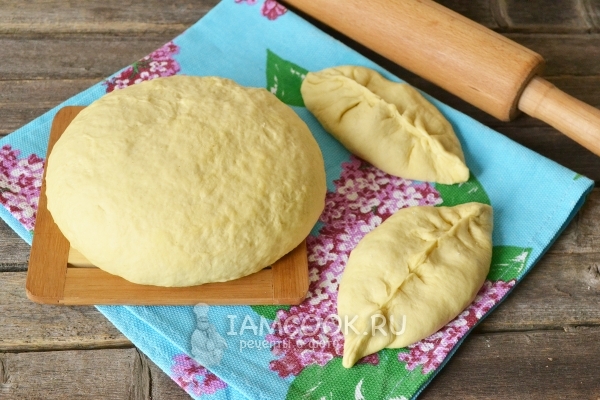 Слепить пирожки