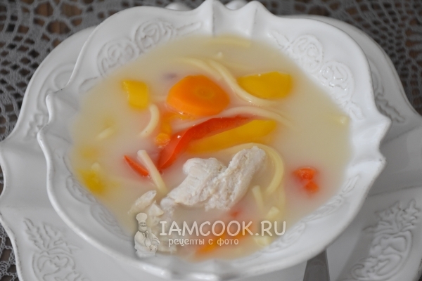 Фото сырного супа с курицей и вермишелью