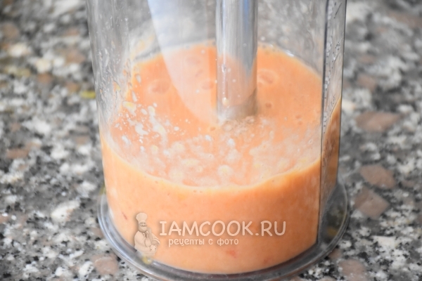 Пюрировать персики
