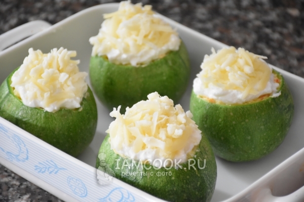 Нафаршировать цукини