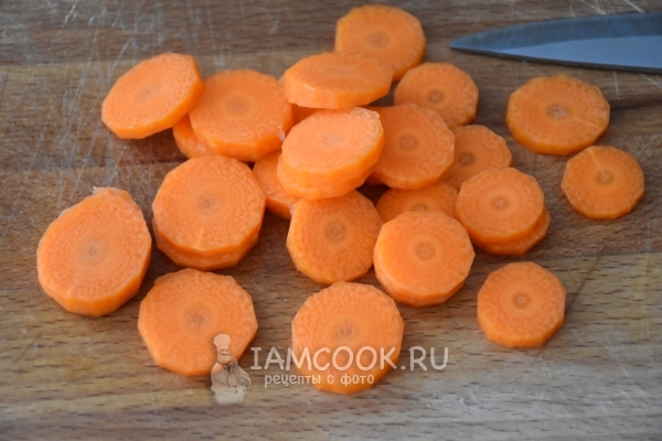 Порезать морковь