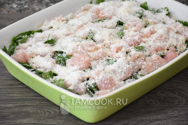 Посыпать сыром