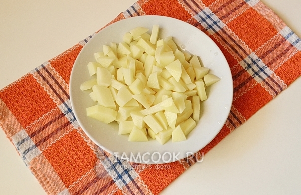 Порезать картофель