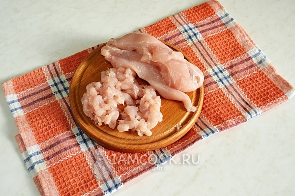 Порезать куриное филе