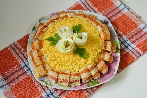 Готовый салат «Подсолнух» со шпротами