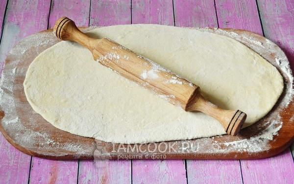 Раскатать тесто