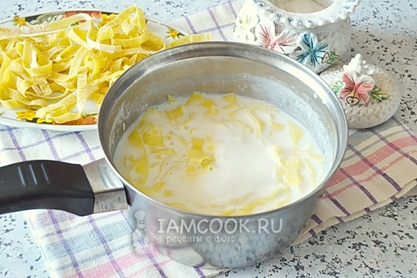 Рецепт молочного супа с лапшой