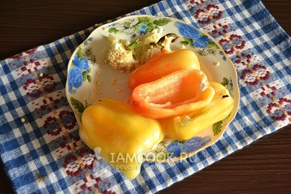 Почистить помидоры