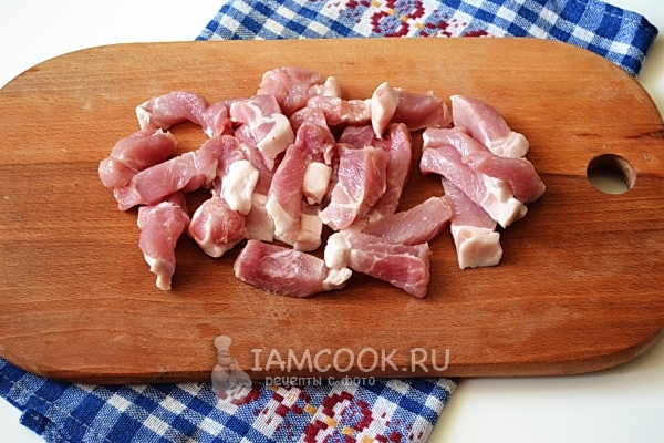 Порезать мясо