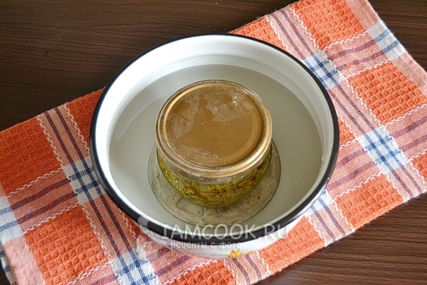 Простерилизовать банку с икрой