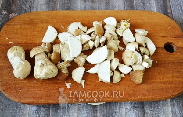 Порезать грибы