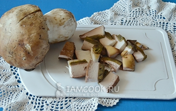 Порезать грибы