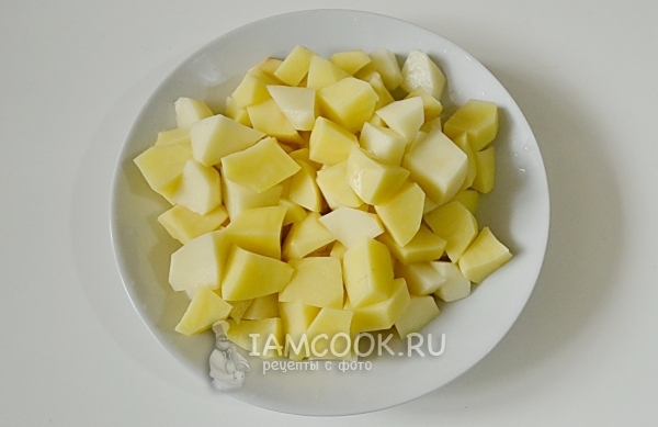 Порезать картофель