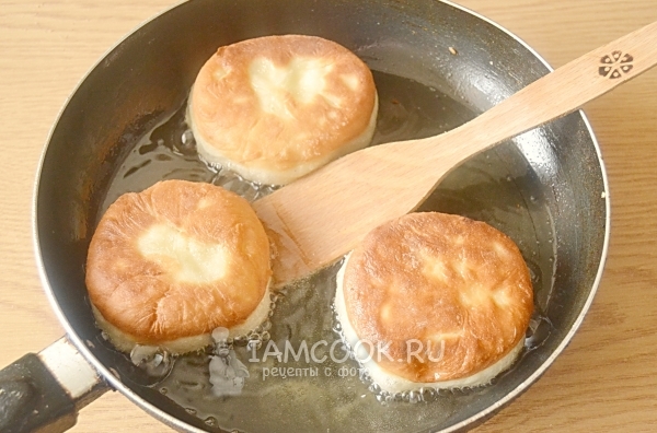 Пожарить беляши