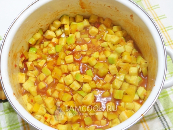 Довести салат до кипения