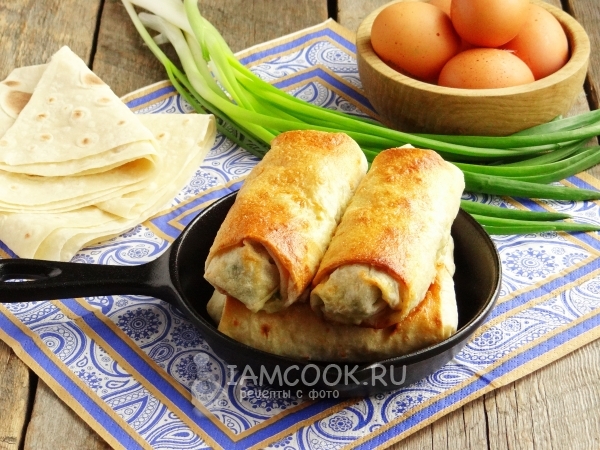 Фото пирожков из лаваша с яйцом и луком