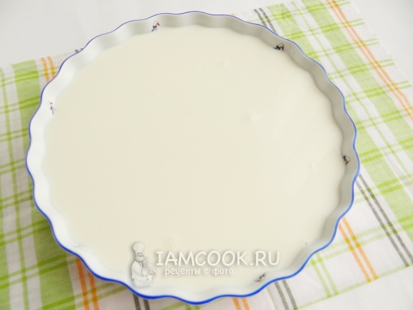 Влить молоко