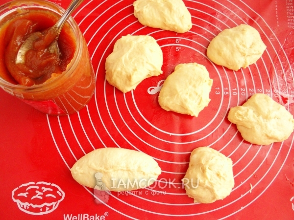 Слепить пирожок