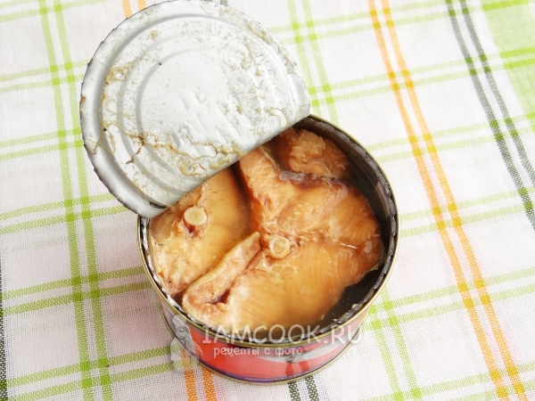 Открыть банку консервы