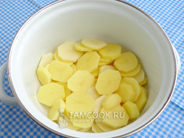 Порезать картофель